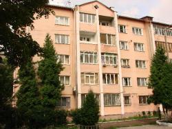 прибудинкова територія
