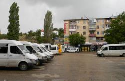 У Севастополі оголосили війну МАФам та маршруткам