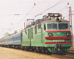 Укрзалізниця вчиться економити